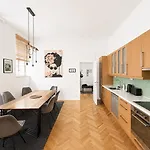 Stylish In The Heart Of Apartment