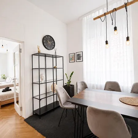 Apartament Stylish In The Heart Of Praga
