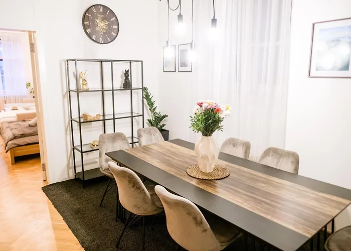 Appartement Stylish In The Heart Of